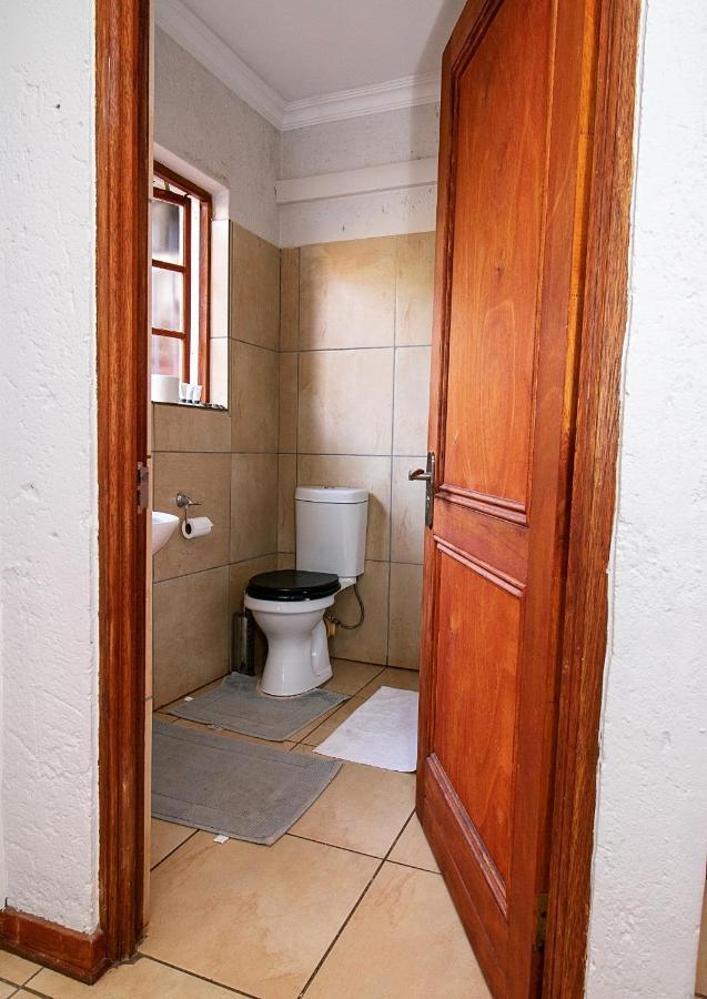 The Doors Inn Mokopane Bagian luar foto