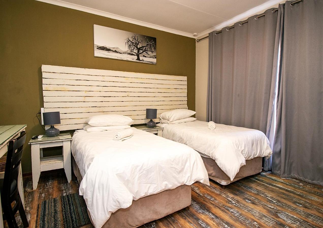 The Doors Inn Mokopane Bagian luar foto