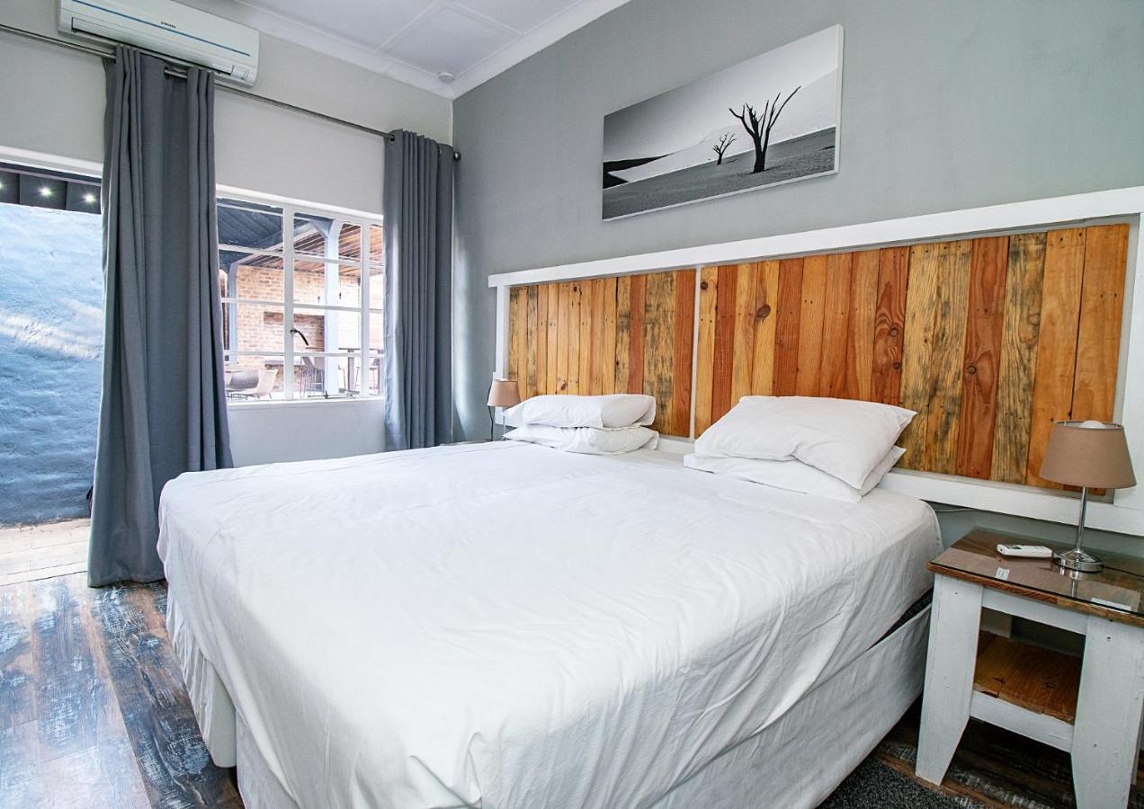 The Doors Inn Mokopane Bagian luar foto
